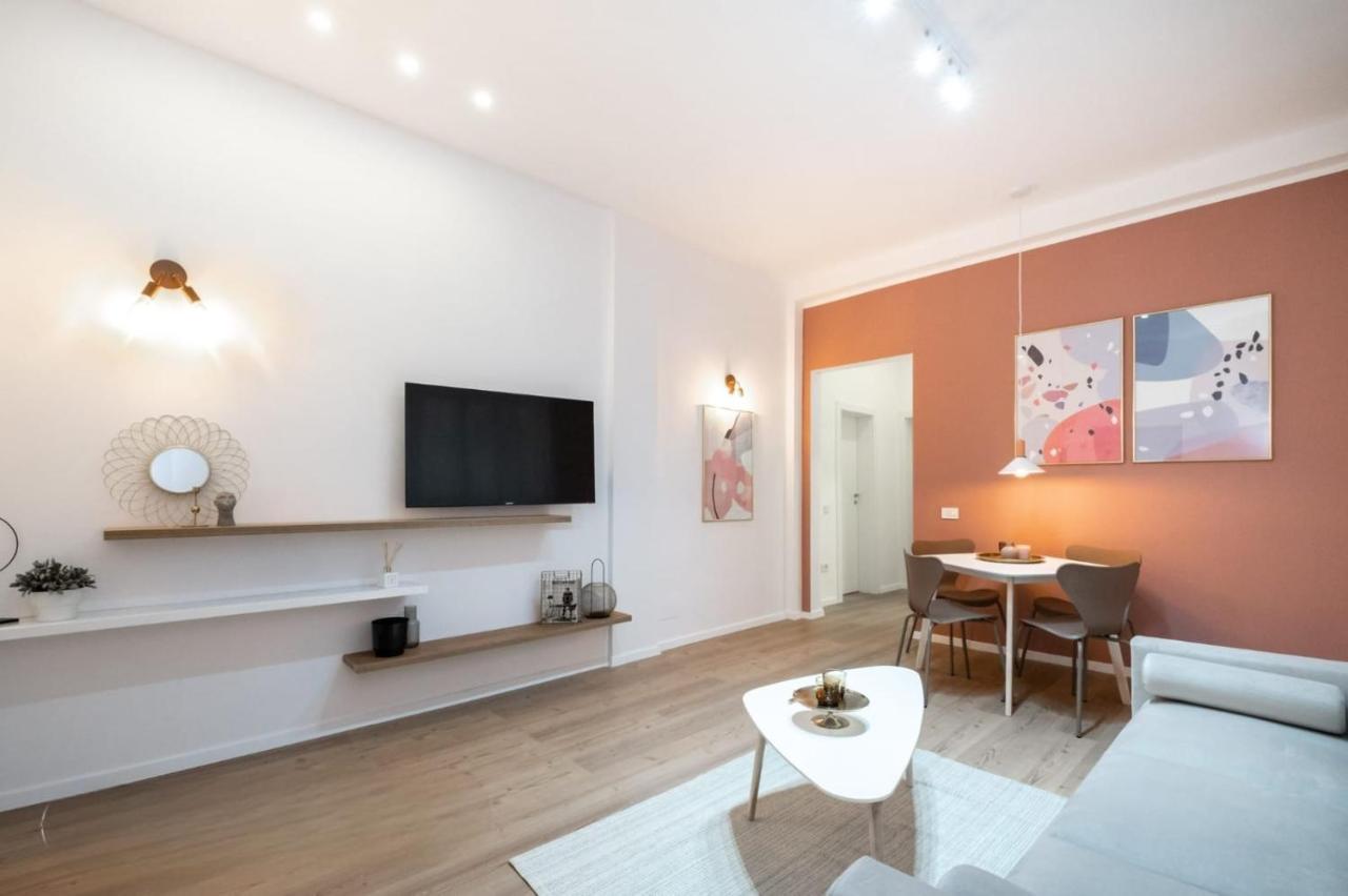 Gorgeous Bucharest Apartments Old Town Екстер'єр фото