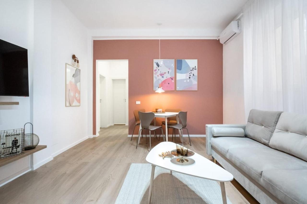Gorgeous Bucharest Apartments Old Town Екстер'єр фото