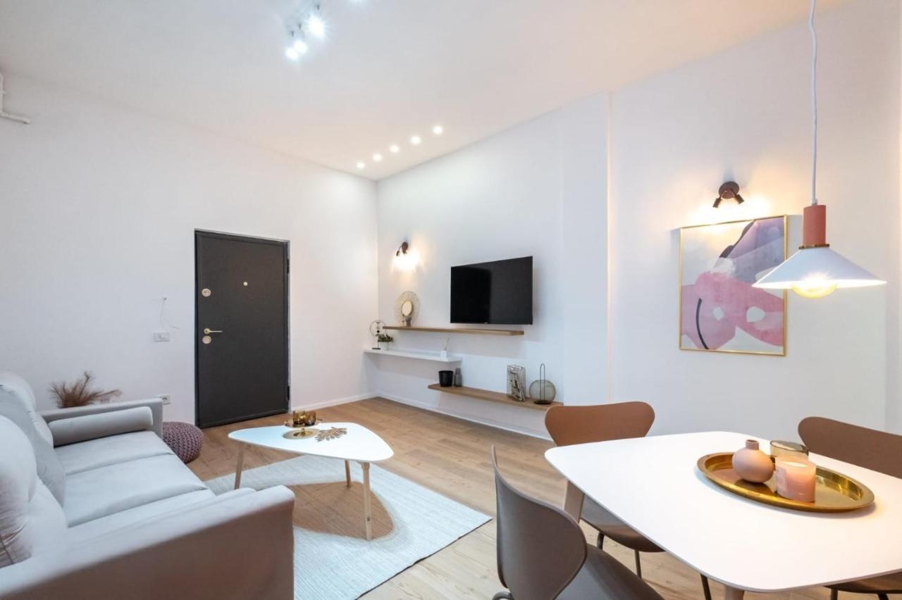 Gorgeous Bucharest Apartments Old Town Екстер'єр фото